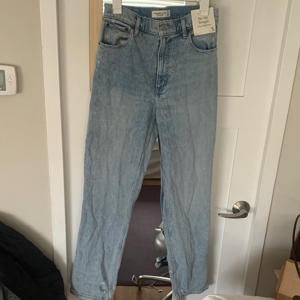 The 90’s Straight Ultra High Rise Jeans